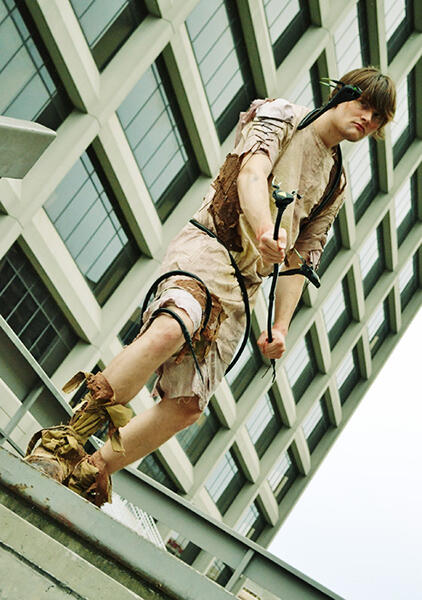 Dragon*Con 2011 // New Jedi Order: Traitor - Yuuzhan Vong robeskin w/ amphistaffs [ Photo by Heather ]